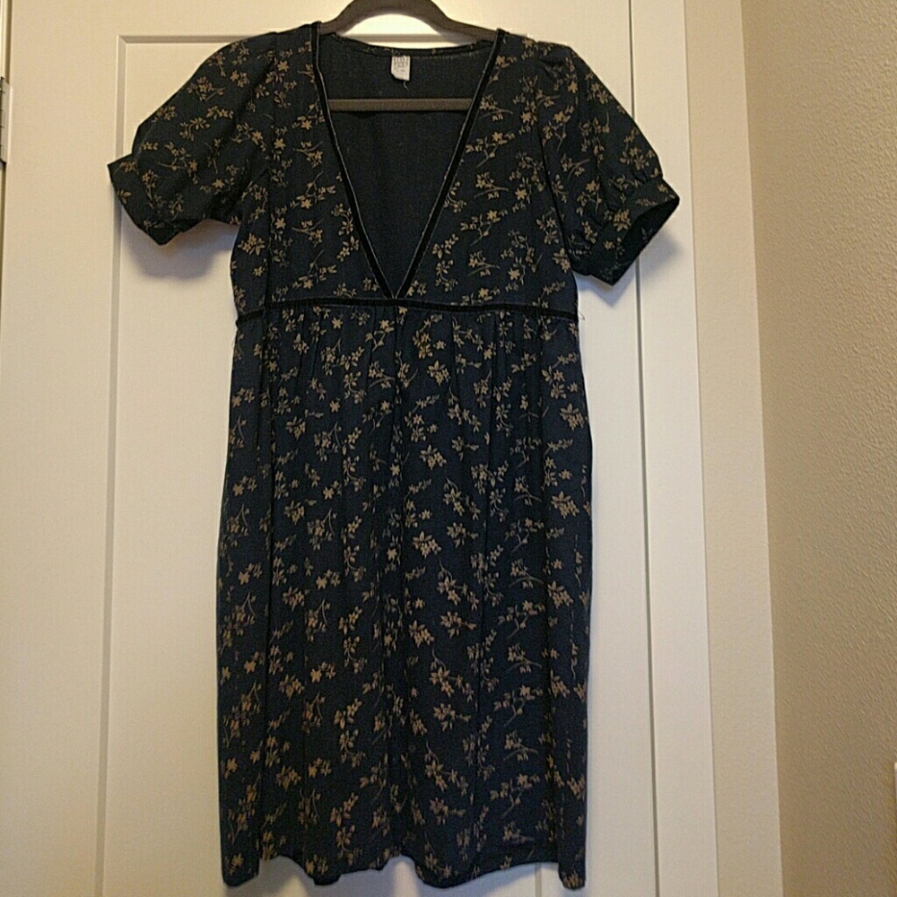 Linen dress